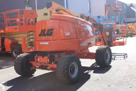Plataforma Articulada 2018  JLG 450AJ (1)