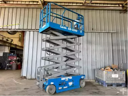 Plataforma de Tijera 2016  Genie GS3246 (2)