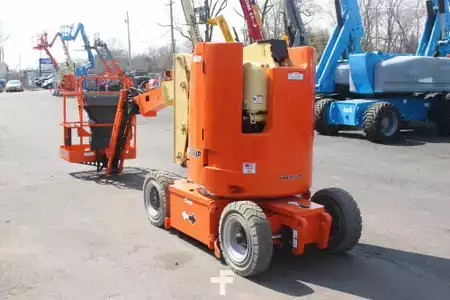 Articulating boom lift 2018  JLG E300AJP (2)