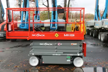 Scissor lift 2021  SkyJack SJ3226 (4)