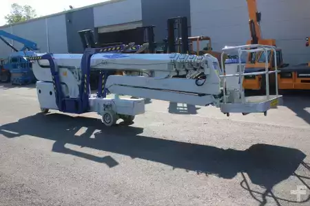 Articulating boom lift 2015  ReachMaster FS105 (16)