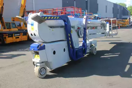 Articulating boom lift 2015  ReachMaster FS105 (3)