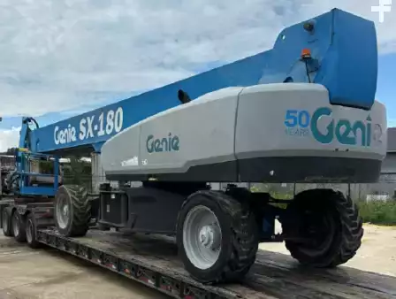 Plataforma Telescópica 2016  Genie SX180 (2)