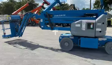Articulating boom lift 2021  Genie Z40/23NRJ (2)