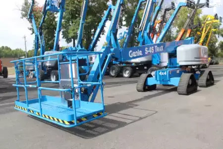 Plataforma Telescópica 2018  Genie S45 Trax (1)