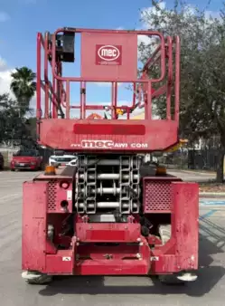 Scissor lift  MEC 4069RT (2)