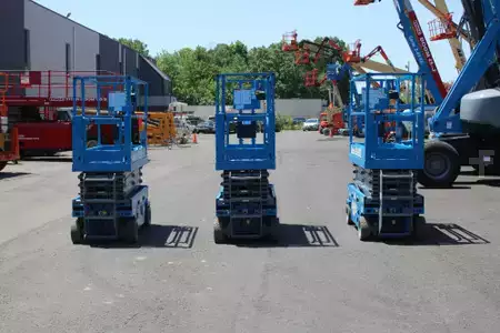 Scissor lift 2022  Genie GS-1932 E-Drive (4)
