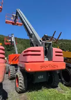 Plataforma Telescópica 2017  SkyJack SJ66T (2)