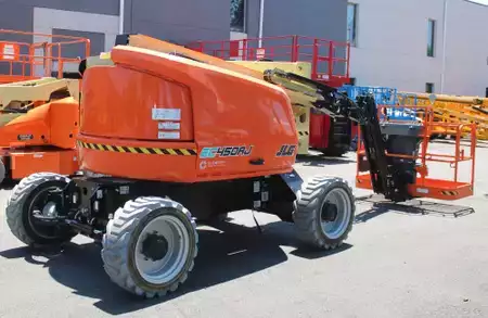 Articulating boom lift 2024  JLG EC450AJ (3)