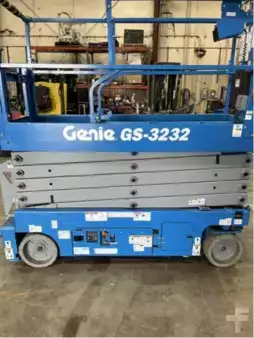 Scissor lift  Genie GS3232 (1)