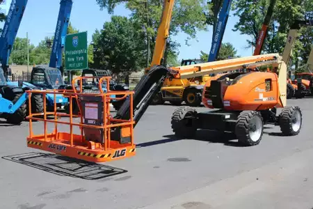 Nacelle articulée 2017  JLG 600AJ (1)
