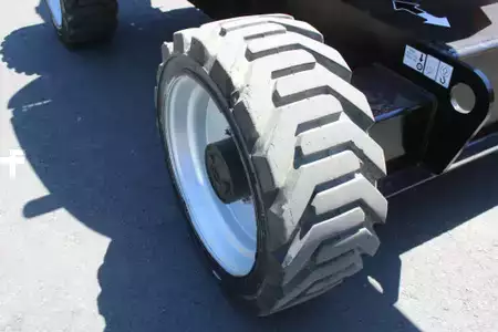 Nacelle articulée 2017  JLG 600AJ (19)