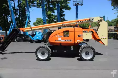 Nacelle articulée 2017  JLG 600AJ (4)