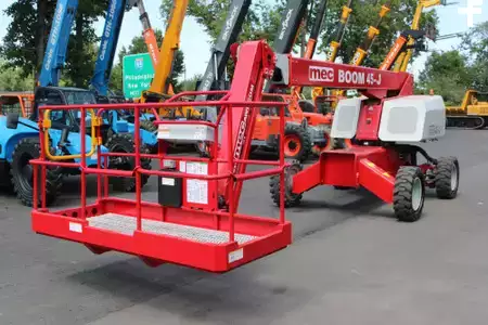 Nacelle télescopique 2023  MEC 45J (1)