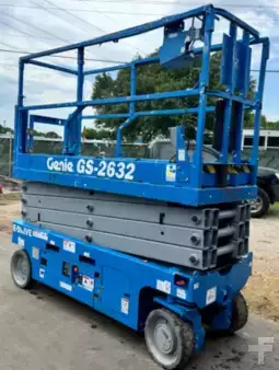 Scissor lift  Genie GS2632 (1)
