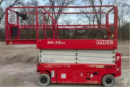 Scissor lift  MEC 2632SE (1)