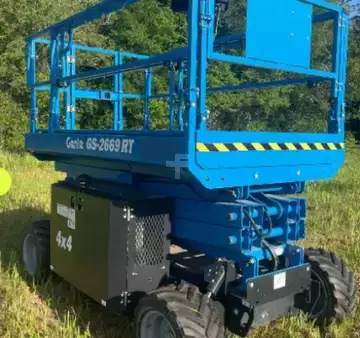 Scissor lift  Genie GS2669RT (1)