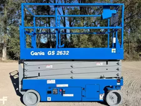 Scissor lift  Genie GS2632 (1)