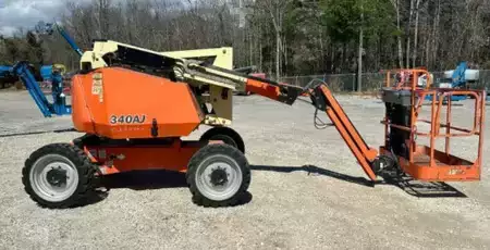 Plataforma Articulada 2019  JLG 340AJ (1)