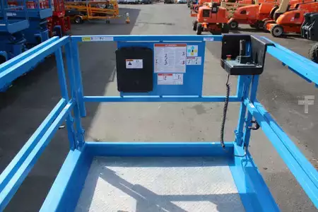 Plataforma de Tijera 2018  Genie GS4069RT (12)