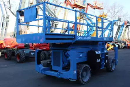 Plataforma de Tijera 2020  Genie GS4390RT (1)
