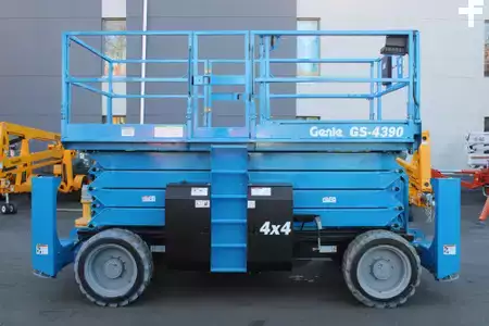 Plataforma de Tijera 2020  Genie GS4390RT (6)