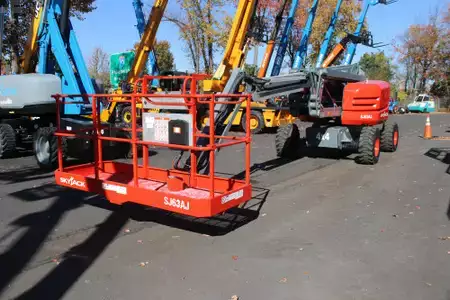 Articulating boom lift 2018  SkyJack SJ63AJ (1)