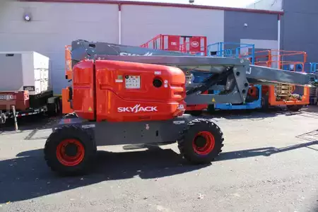 Articulating boom lift 2018  SkyJack SJ63AJ (4)