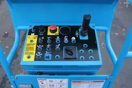 Articulating boom lift 2013  Genie Z34/22N (12)
