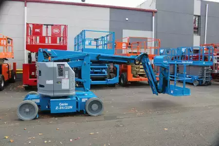 Articulating boom lift 2013  Genie Z34/22N (4)