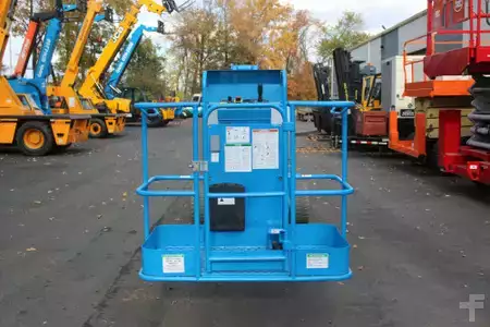 Articulating boom lift 2013  Genie Z34/22N (6)