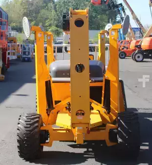 Articulating boom lift 2025  Bil-Jax 45XA (4)