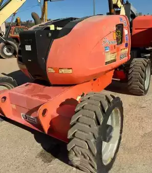 Plataforma Articulada 2017  JLG 600AJ (1)