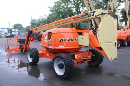 Plataforma Articulada 2020  JLG 600AJ (1)