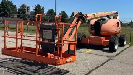 Plataforma Articulada 2015  JLG 600AJ (1)