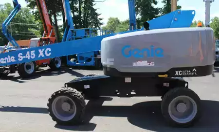 Plataforma Telescópica  Genie S45XC (5)
