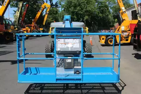 Plataforma Telescópica  Genie S45XC (6)