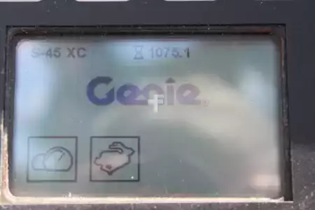 Plataforma Telescópica  Genie S45XC (9)