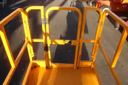 Scissor lift 2022  JCB S3246E (9)