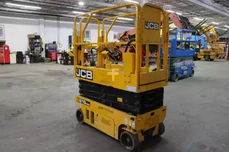 Scissor lift 2018  JCB S1930E (5)
