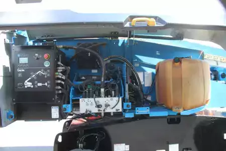 Plataforma Telescópica  Genie S65XC (13)