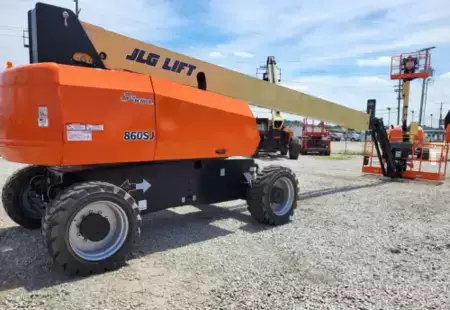 Telescopic boom lift  JLG 860SJ (1)
