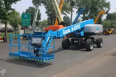 Plataforma Telescópica  Genie S65XC (1)