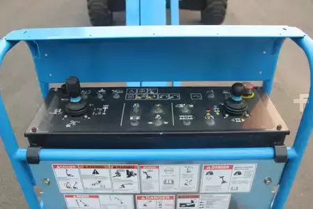 Plataforma Telescópica  Genie S65XC (11)