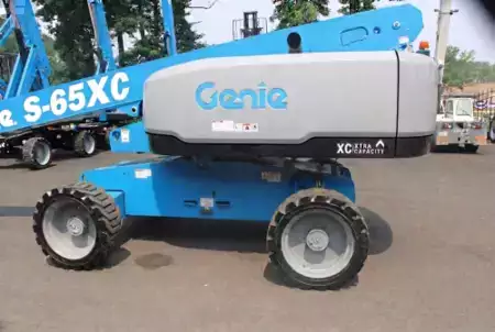 Plataforma Telescópica  Genie S65XC (2)