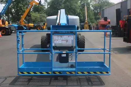 Plataforma Telescópica  Genie S65XC (4)