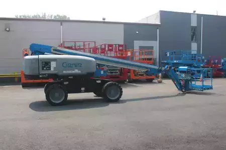 Plataforma Telescópica  Genie S65XC (8)