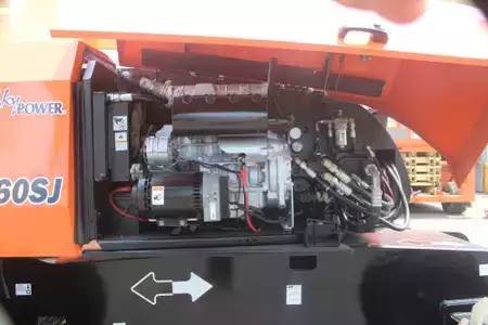 Plataforma Telescópica  JLG 860SJ (11)