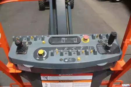 Plataforma Telescópica  JLG 860SJ (12)