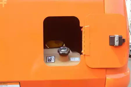 Plataforma Telescópica  JLG 860SJ (16)